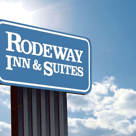 Rodeway Inn & Suites Bradley Airport East Windsor Εξωτερικό φωτογραφία